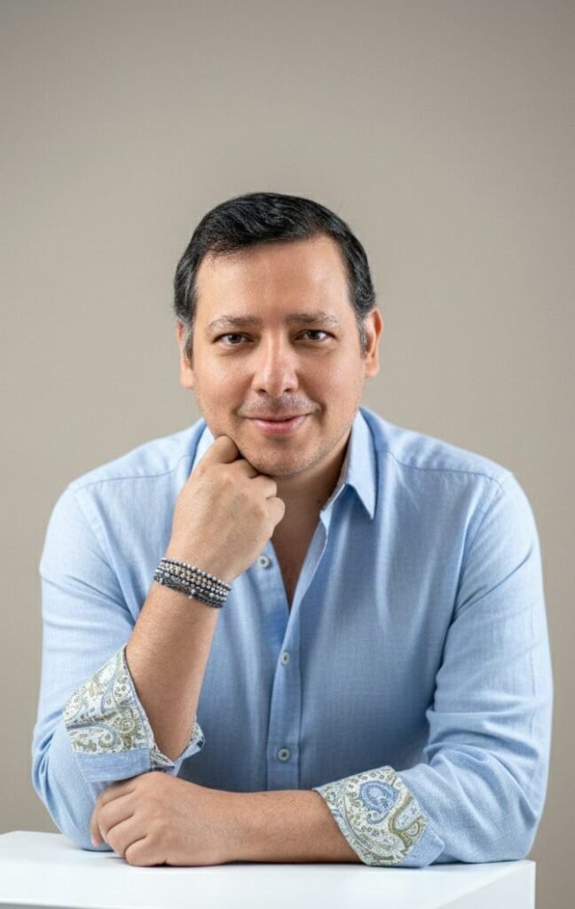 Alfredo Cuadros Laos - Facilitador de Constelaciones Familiares y Terapeuta Sistémico en Lima