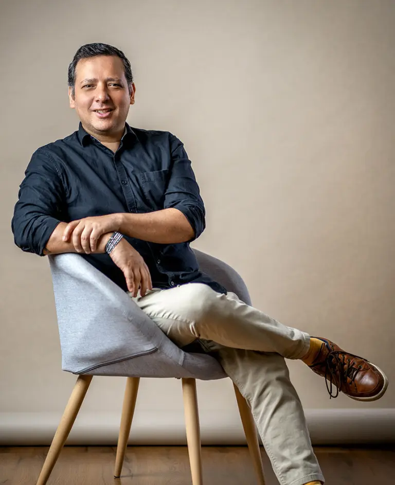 Alfredo Cuadros Laos - Facilitador de Constelaciones Familiares y Terapeuta Sistémico en Lima